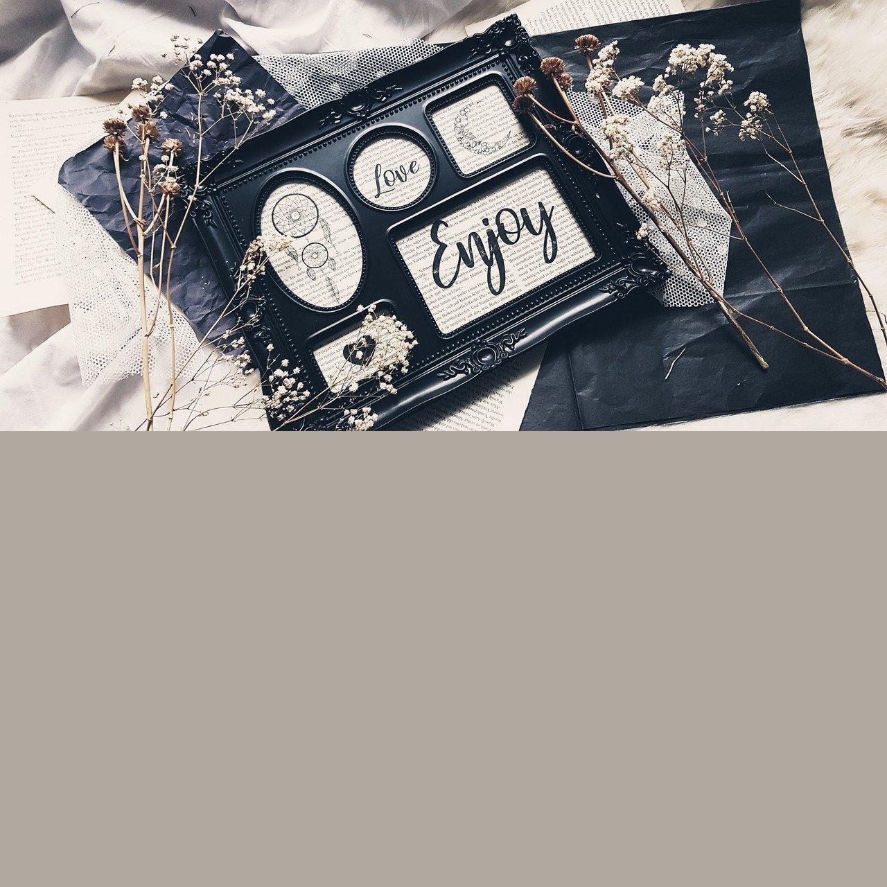 Bitsy Boutique Gift Shop Cover